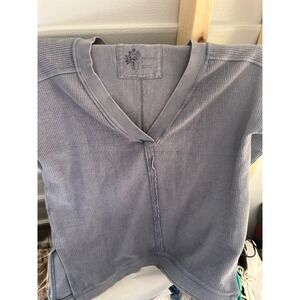 PILCRO grey ribbed knit long sleeve shirt